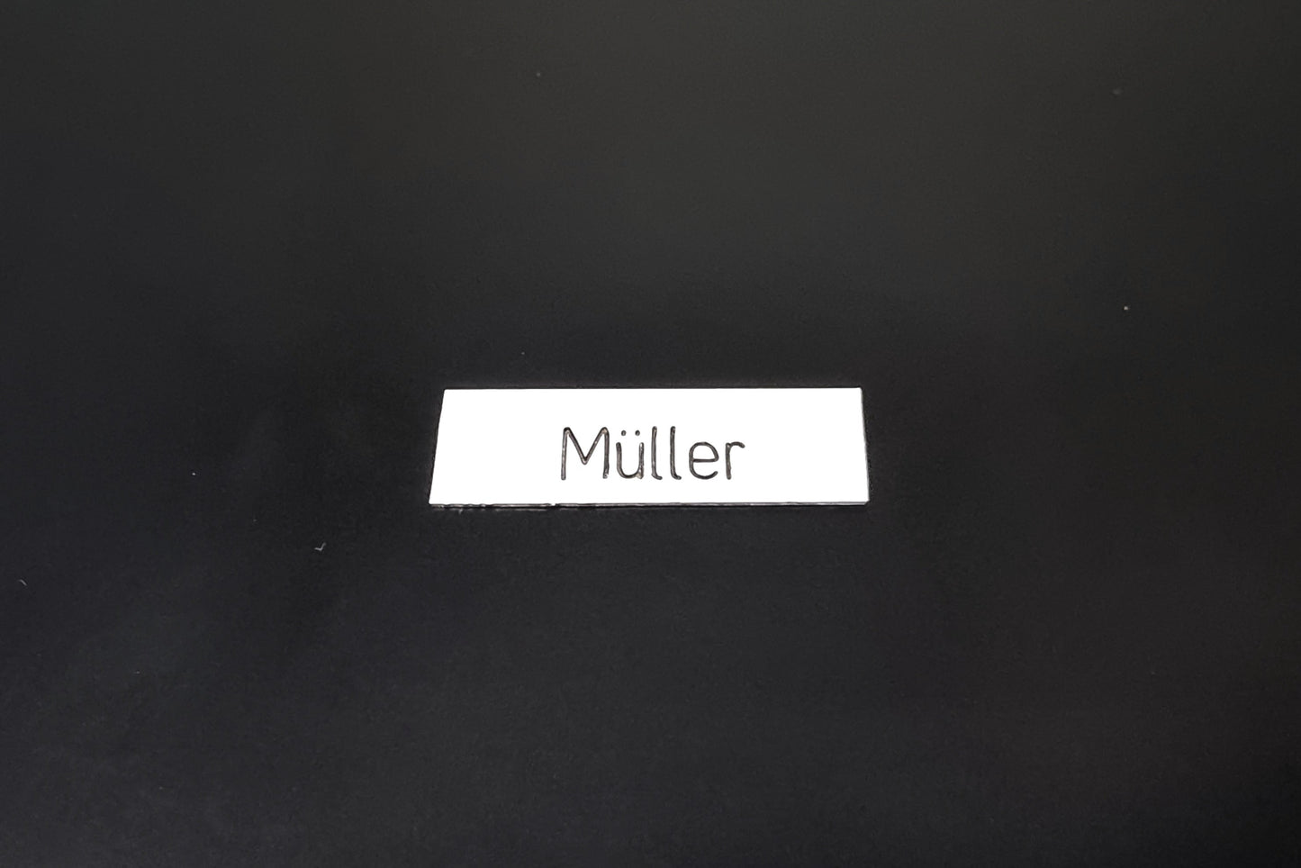 Namenschild für Klingel und Briefkasten